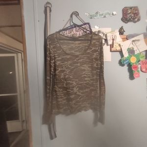 WOMEN'S UNIONBAY CAMO TEE